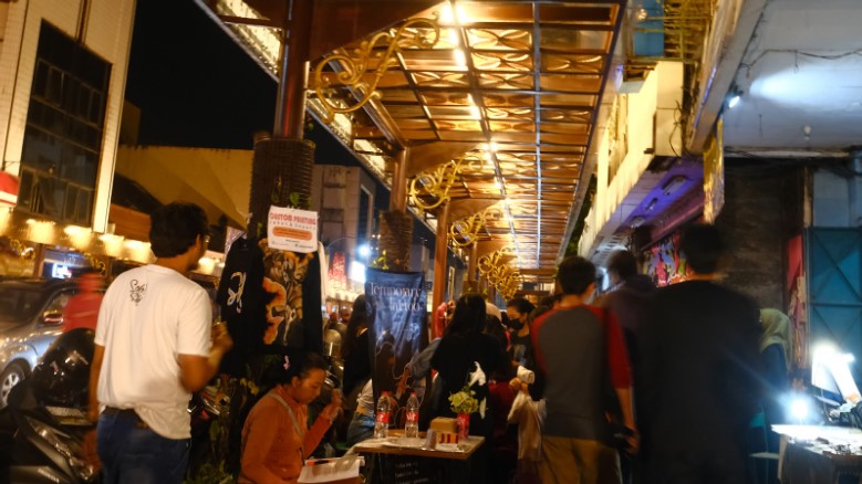 Digelar di Selasar Ngarsopuro, Solo Art Market Seri 50 Meriahkan Hari Jadi Kota Solo ke-279,